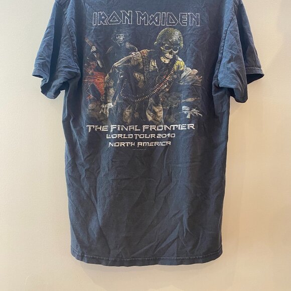Iron Maiden 2010 The Final Frontier Tour Shirt RARE Graphic Vintage - Large - Picture 4 of 7